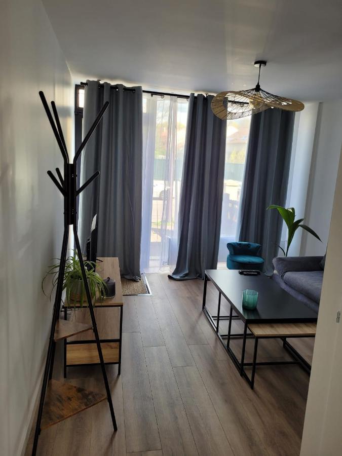 Les Oursins-Appartement 3Pieces, 4 Couchages Et Parking Gratuit Metz Exterior photo